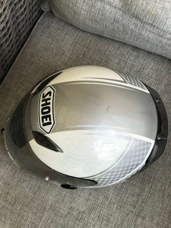 Shoei helmet (Medium) 57cm-58cm