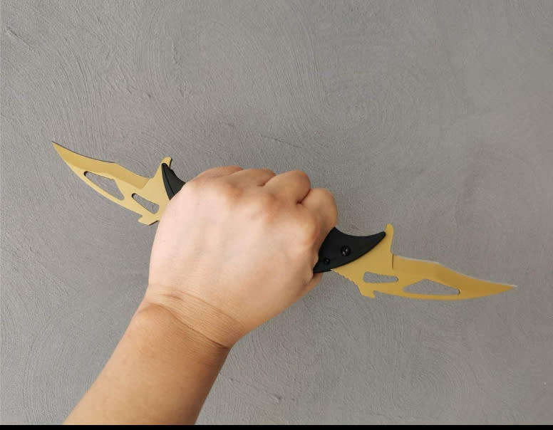 Batman Double Bladed Folding Knife
