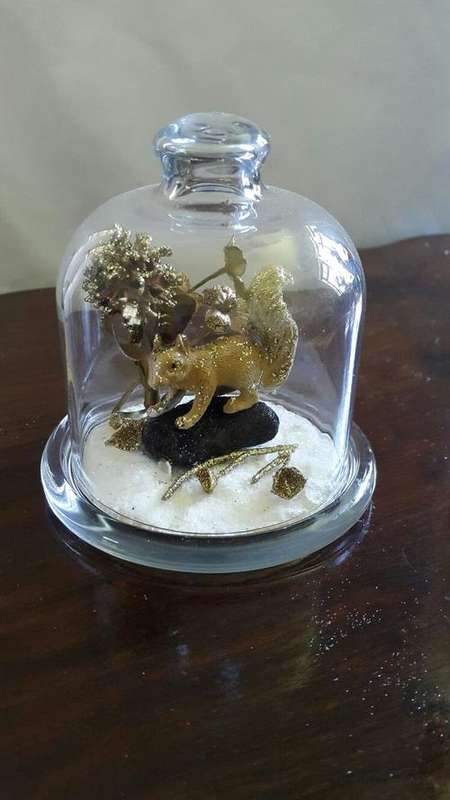 Decorative Aniamls in mini dome