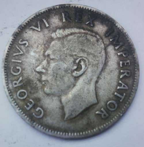 1943 HALF CROWN....***NOT CLEANED AND A RARE DATE***