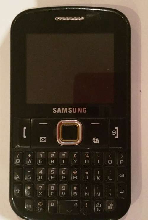 SAMSUNG GSM MOBILE PHONE: GT-E2220