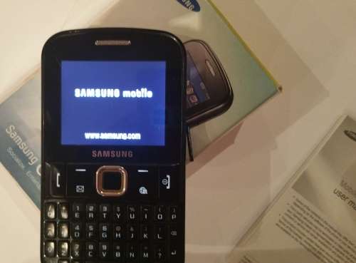 SAMSUNG GSM MOBILE PHONE: GT-E2220
