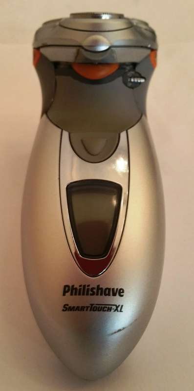 PHILIPS PHILISHAVE SMARTTOUCH-XL FOR SPARES OR REPAIRS - NOT WORKING