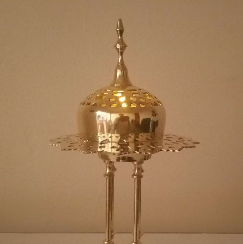 MIDDLE EASTERN (PERSIAN-TURKISH-MOROCCAN-ISLAMIC) LAMP AND INCENSE BURNER