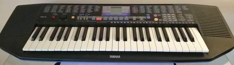 YAMAHA KEYBOARD PORTATONE - PSR-78