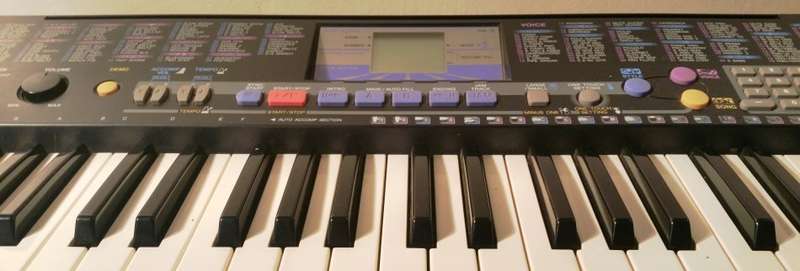 YAMAHA KEYBOARD PORTATONE - PSR-78