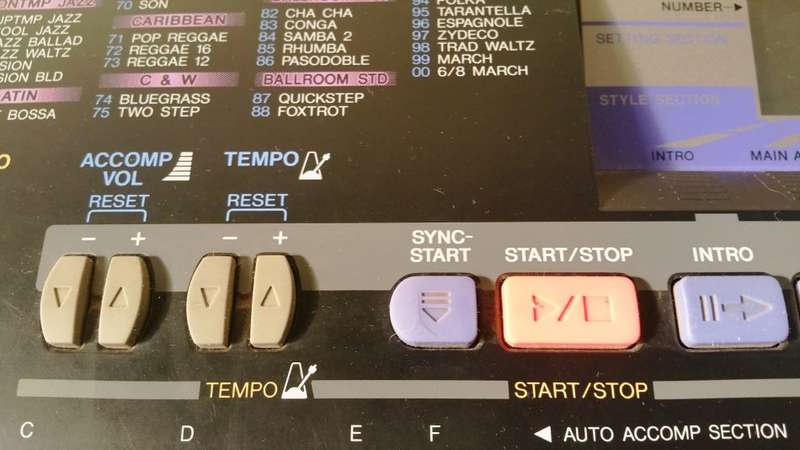 YAMAHA KEYBOARD PORTATONE - PSR-78
