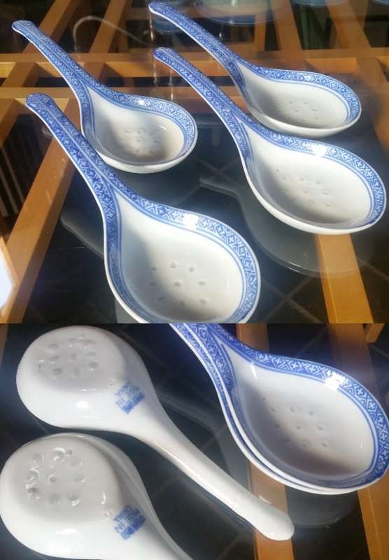 CHINESE DINNER/DINING SERVICE HUGE COLLECTION OF PIECES: RICE PATTERN AND BRASS
