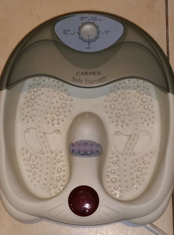CARMEN ~ PARIS ~ SOLE THERAPY MASSAGE FOOT BATH