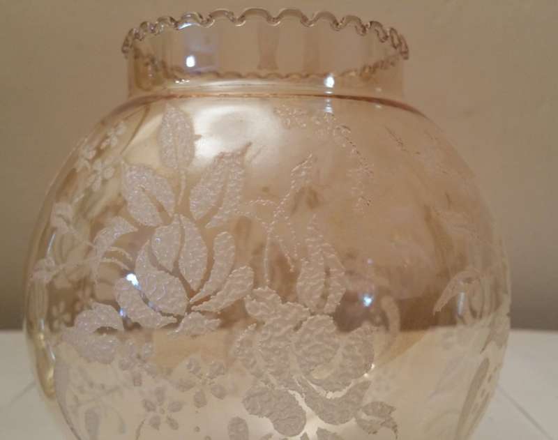 SOLID BRASS SPRING-LOADED CANDLE HOLDER & DELICATE GLASS SHADE WITH DETAILED EMBELLISHMENT