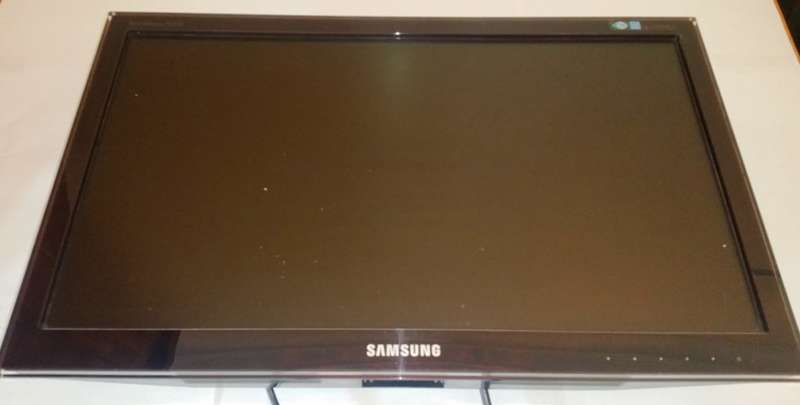 SAMSUNG SYNCMASTER P2350 MONITOR 23 LCD