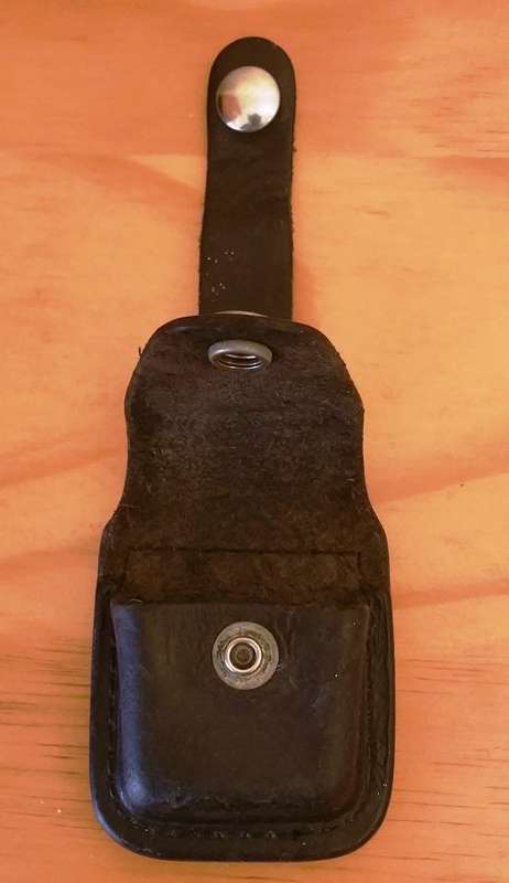 LEATHER ZIPPO POUCH