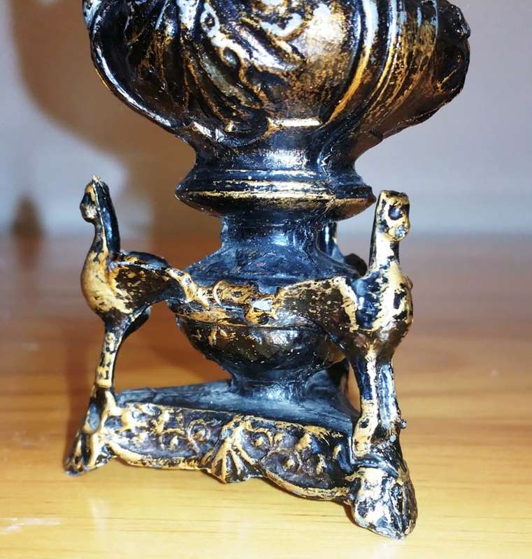 ANTIQUATED OIL LAMP ~ MEDIEVAL GOTHIC