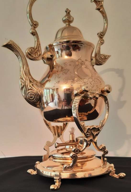VICTORIAN-STYLED 5-PIECE TEA & COFFEE SET WITH SPIRIT KETTLE WATER WARMER - BRASS & PLATED ON BRASS