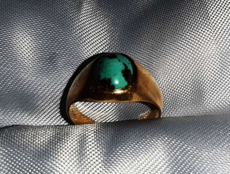 TURQUOISE SIGNET RING IN 18CT GOLD