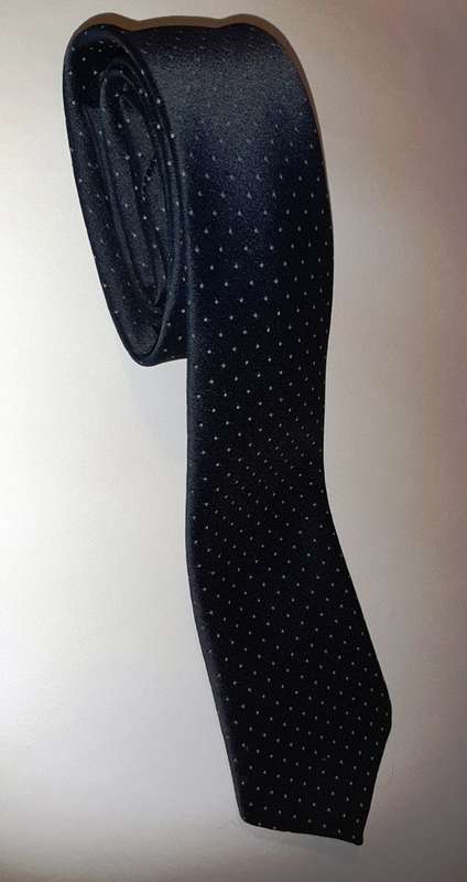 DOTTED DARK NAVY BLUE TIE