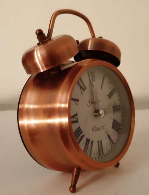 TWIN BELL ALARM CLOCK ~ COPPER-BRASS