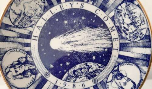 HALLEYS COMET COMMEMORATIVE PLATE ~ 1986 ~ HERITAGE PORCELAIN