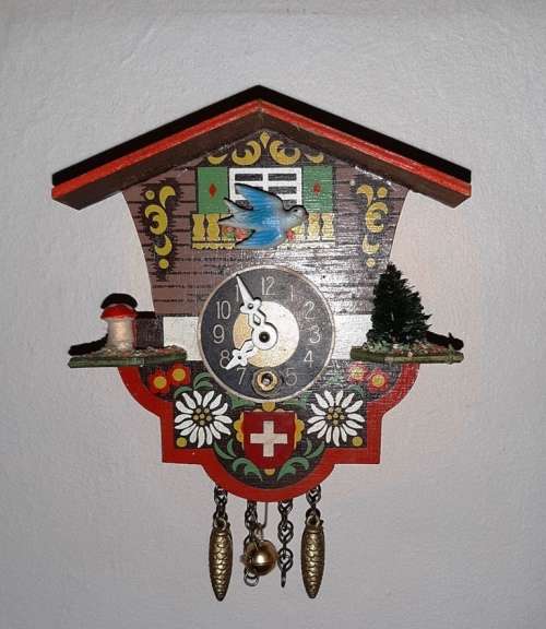 MINIATURE NOVELTY CUCKOO CLOCK (CHALET) ~ 1-DAY, MECHANICAL [B]