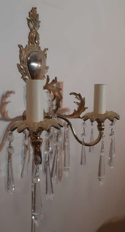 WALL SCONCE ~ BRASS, CLEAR CRYSTAL PENDANTS AND CANDLE SLEEVES