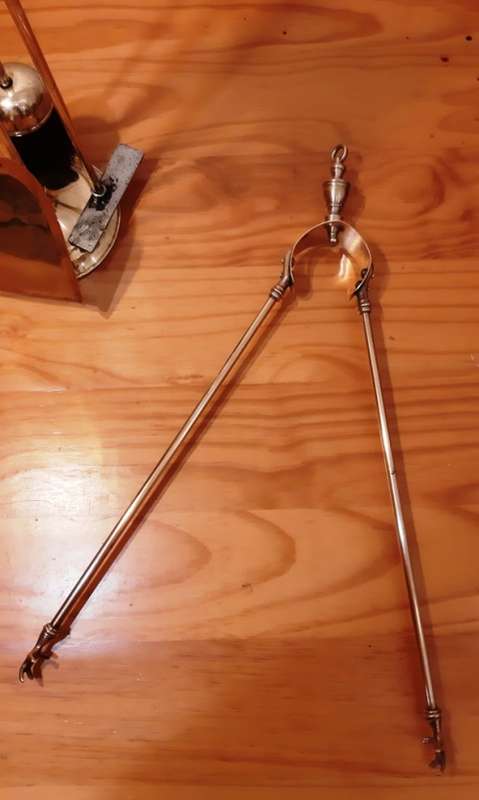 FULL SIZE, CLASSIC FIRE PLACE TOOL SET IN BRASS