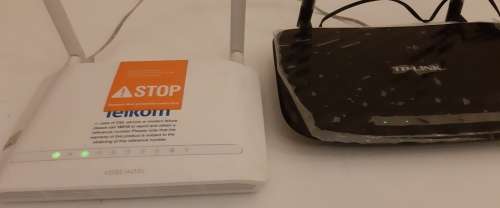 ROUTERS: TP-LINK & D-LINK