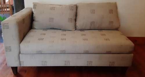 L-SHAPE CORNER COUCH WITH MULTI-FUNCTIONAL ADAPTABILITY