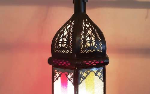 MOROCCAN LAMP