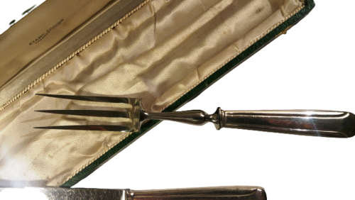 CARVING KNIFE AND FORK SET ~ BOXED