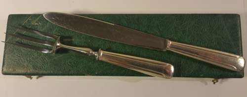 CARVING KNIFE AND FORK SET ~ BOXED