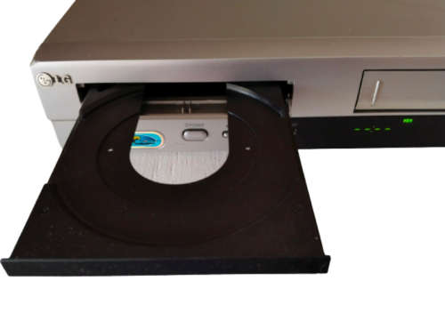 LG DVD AND VIDEO (VHS) PLAYER COMBINATION