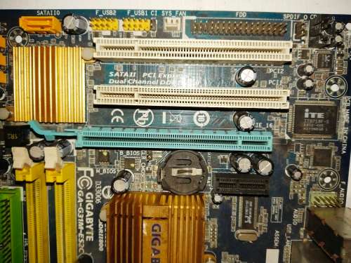 PC MOTHERBOARD FOR DESKTOP - GIGABYTE MOTHERBOARD GA-G31M-ES2C REV: 1.1  FSB1333 DDRII 800 D33006