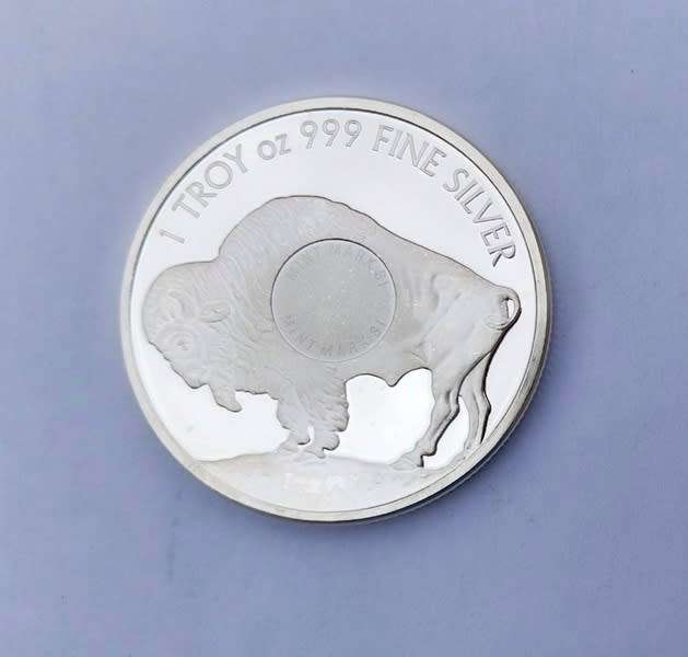 SILVER BULLION ~ 1 Oz FINE SILVER LIBERTY COIN