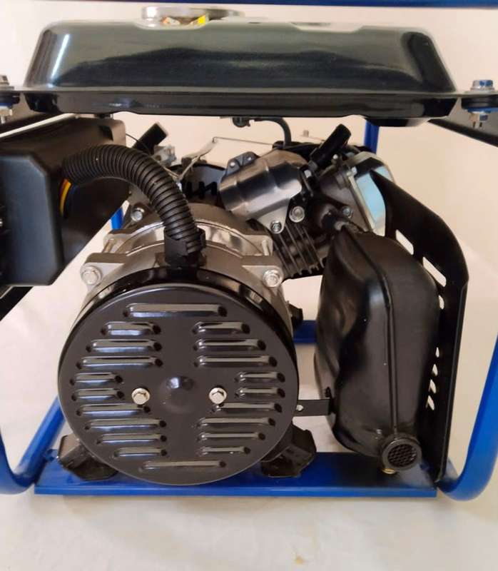 OMEGA POWERD GENERATOR OP-1900DC  4-STROKE  1.9KW
