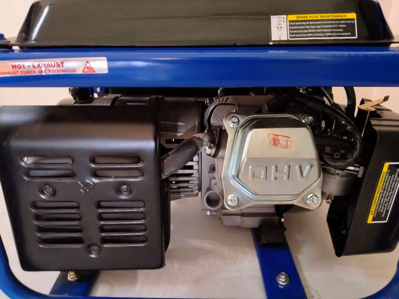 OMEGA POWERD GENERATOR OP-1900DC  4-STROKE  1.9KW
