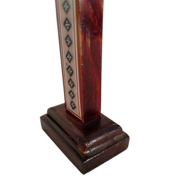 WOOD CROSS ON BASE