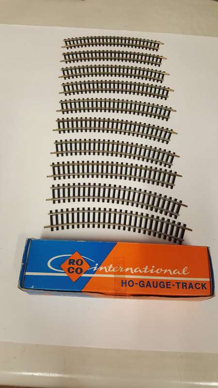 HO- Gauge Track