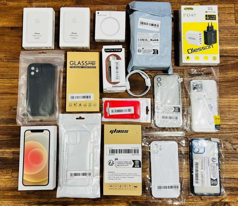 iPhone 12 - 64 GB - Prestine 10/10 Condition One Stop Package / Gift Set with Loads of Extras