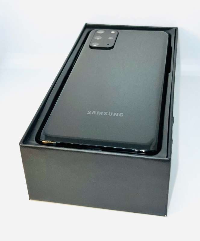 Samsung S20 Plus 256GB Black - Excellent Condition with Free Cover