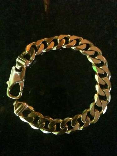 9ct Gold Curbed Mens Bracelet 61.8g