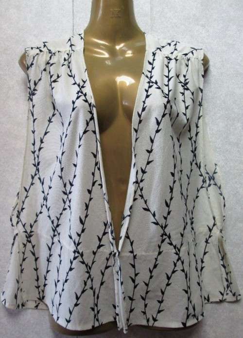 Vintage C1980's Polyester Sleeveless Jacket - Size 38