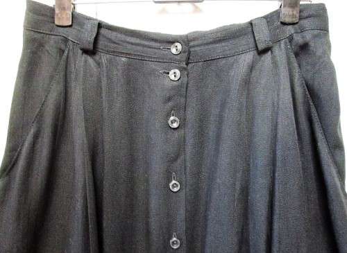 Vintage 100% Viscose Button Down Black Skirt - Size 38 * Quality Brand