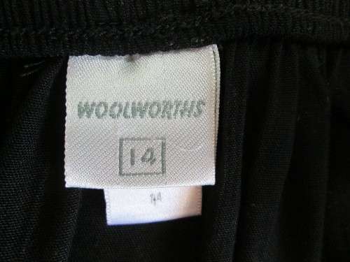 Vintage 100% Viscose Button Down Black Skirt - Size 38 * Quality Brand