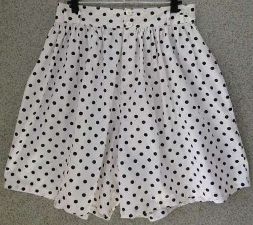 Vintage Cotton White & Black Polka Dot Patterned Shorts - Size 37 (Waist 74cm)
