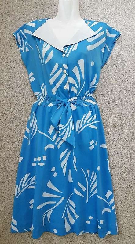 Vintage Blue Patterned Polyester Dress - Size 34