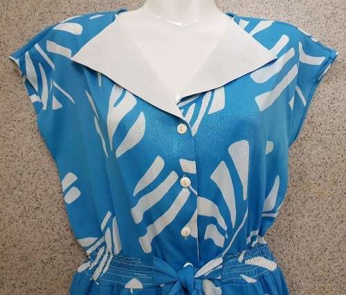 Vintage Blue Patterned Polyester Dress - Size 34