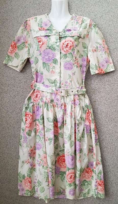 Vintage PastelPatterned Cotton Dress - Size 34 (Chest 87cm)