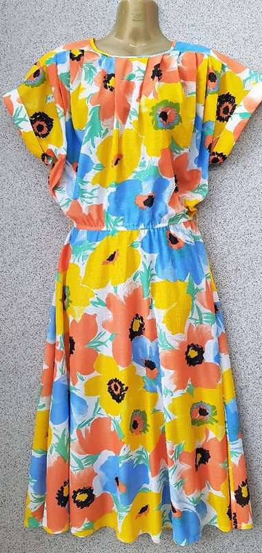 Vintage Polyester Patterned Dress - Size 34