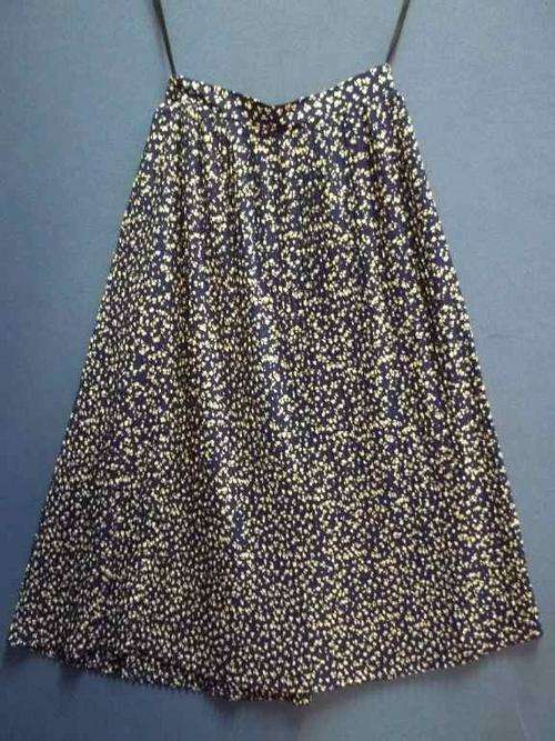 Blue Patterned Finely Pleated Skirt - Size 34 (c1980's)