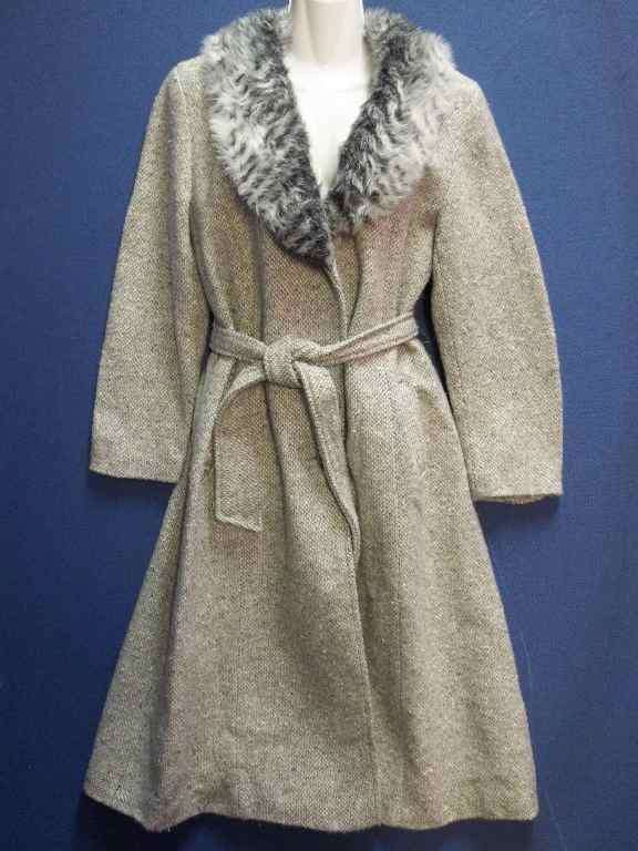 Vintage Tweed Fully Lined Jacket With Faux Fur Collar - Size 36